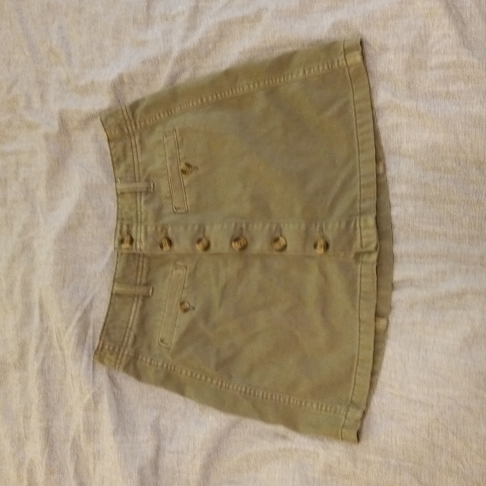 American Eagle Green Skirt